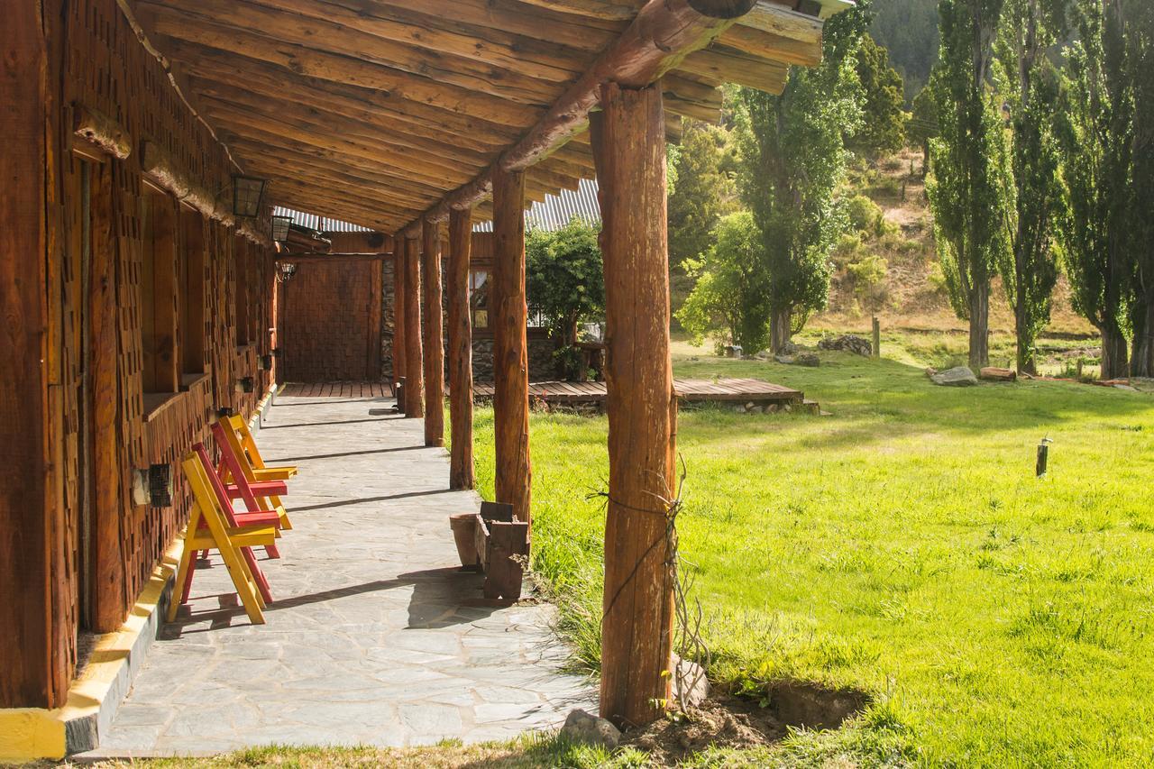 Valle Del Carrileufu Villa Cholila Exterior foto